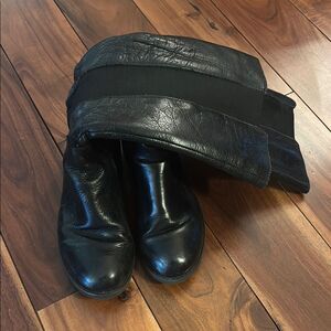 Kenneth Cole Reaction Wide Calf Black Leather Boots - 7.5
